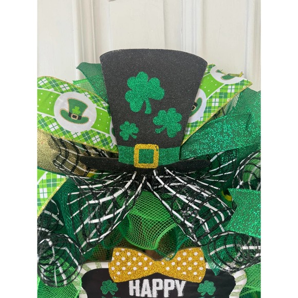 Happy Saint Patrick’s Day Leprechauns Mesh Ribbon Wreath Door Hanger - Picture 3 of 9